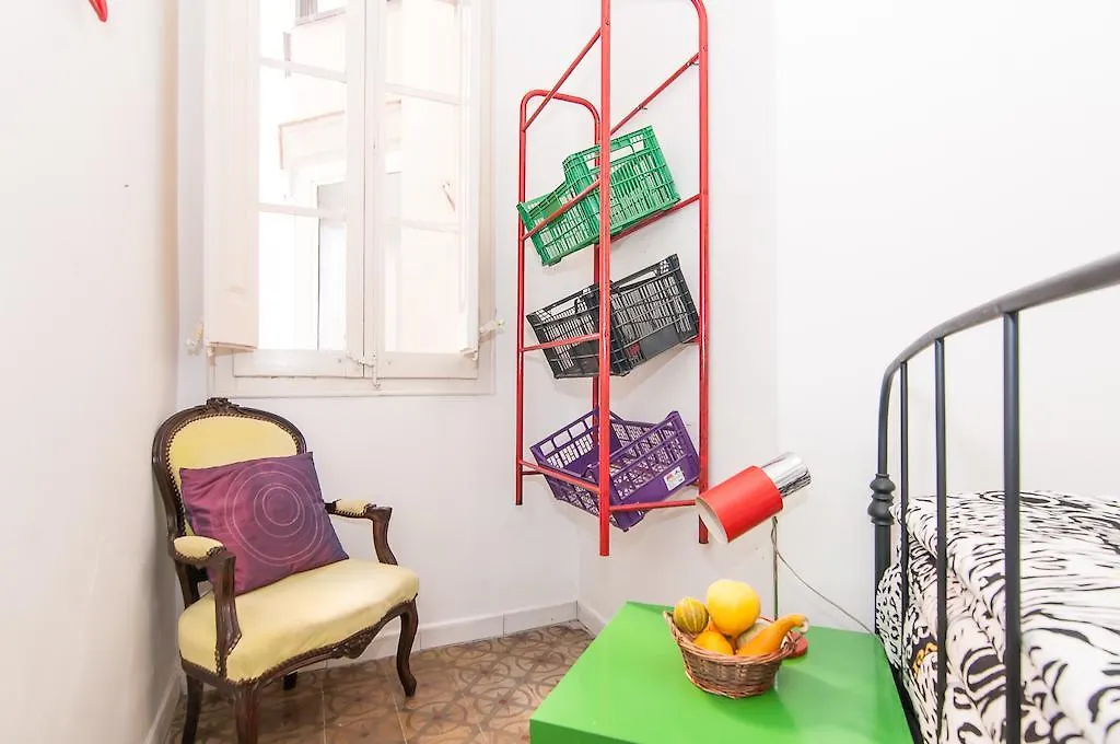 Casa Trianon Bed & Breakfast Barselona İspanya