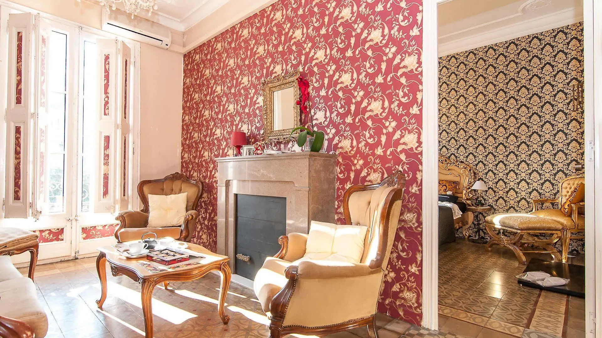 Casa Trianon Bed & Breakfast Barselona İspanya