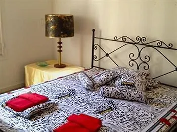 Casa Trianon Bed & Breakfast Barselona İspanya